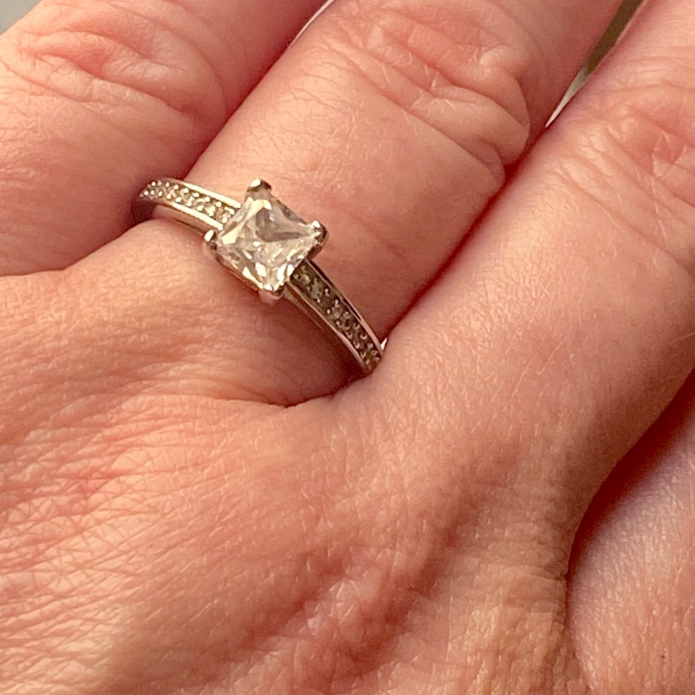 2 CT 925 Sterling Silver Princess Cut Simulated Diamond